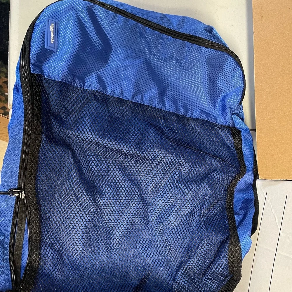 Large Packing Cube - Picture 1 of 1